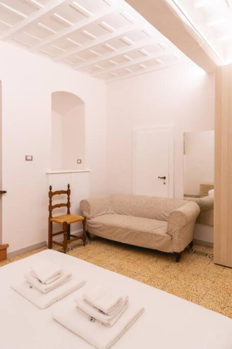 Cozy And Charmin 3Br Apartment Steps By Duomo Florença Exterior foto