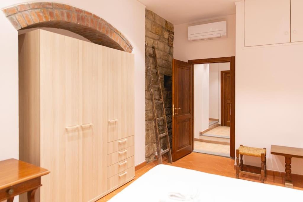 Cozy And Charmin 3Br Apartment Steps By Duomo Florença Exterior foto